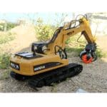 RLS Huina 1571 1:14 Scale Remoted Controlled Grabber/Excavator Construction Vehicle Model - Image 7