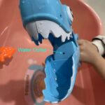 Banzai Shark Grabber Mould Free Bath Toy - Image 3