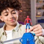 Spider-Man Venom Versus Web Slinging City Playset - Image 2